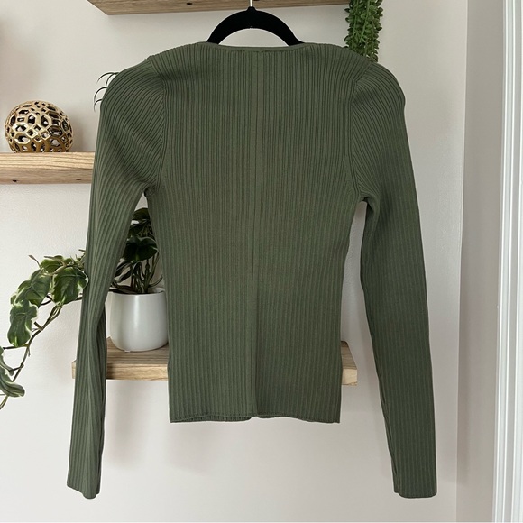 Express Ribbed Sweetheart Sweater - Picture 4 of 6